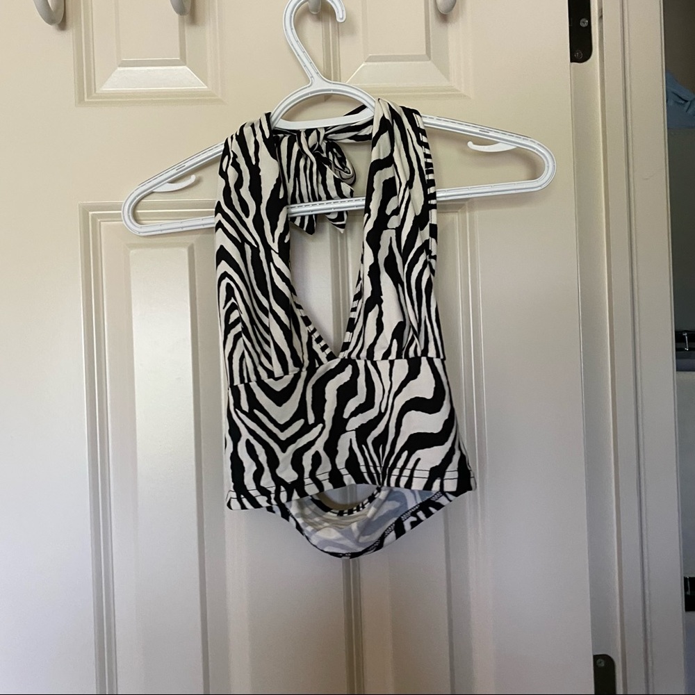 Halter zebra top
